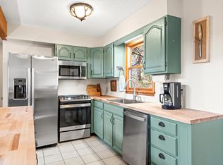 33 Marigold Dr, Maggie Valley, NC 28751