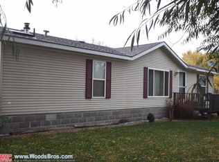 102 S Pine St, Silver Creek, NE 68663