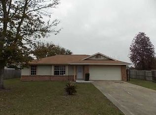 2440 W Park Dr, Deland, FL 32724