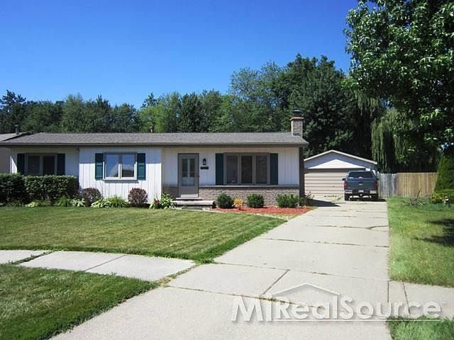 1st image of 48615 Carmine Ct