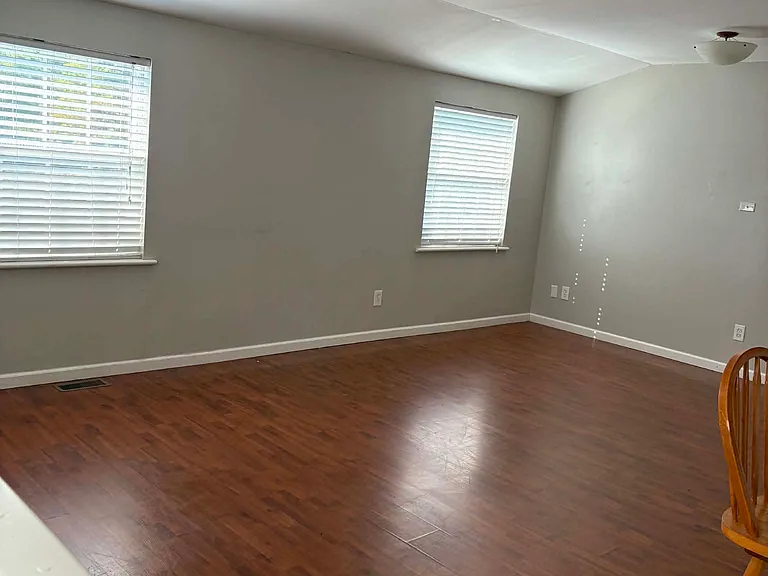 3758 Princeton Rd — Photo 15