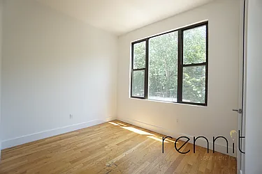 Rented by Rennit Inc.