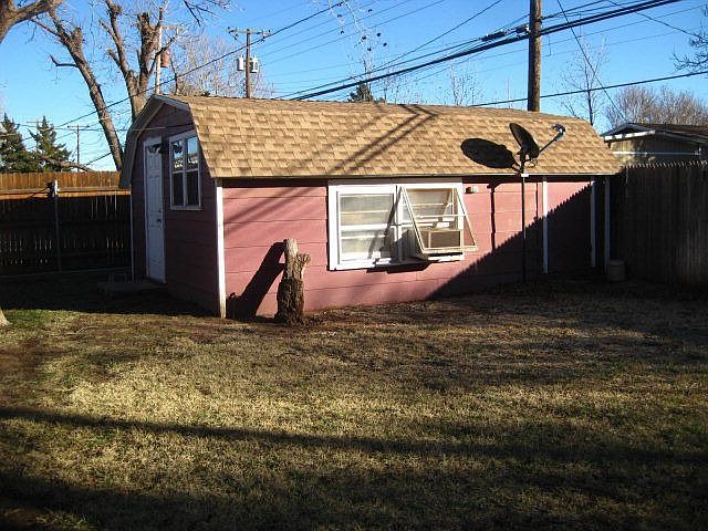 2nd image of 2509 60th St