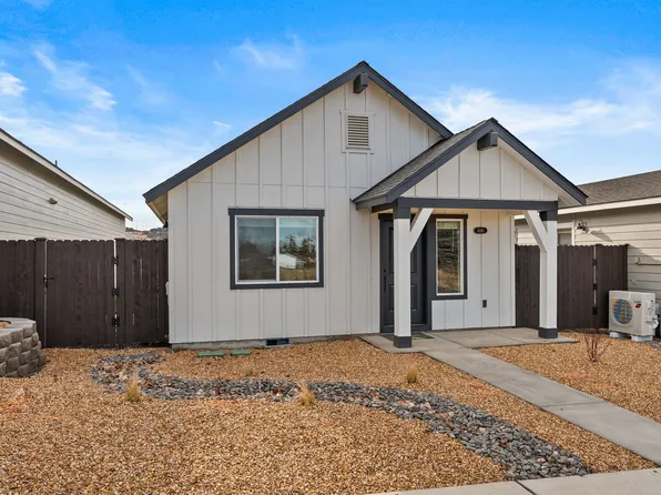 4010 SW Obsidian Ave, Redmond, OR 97756