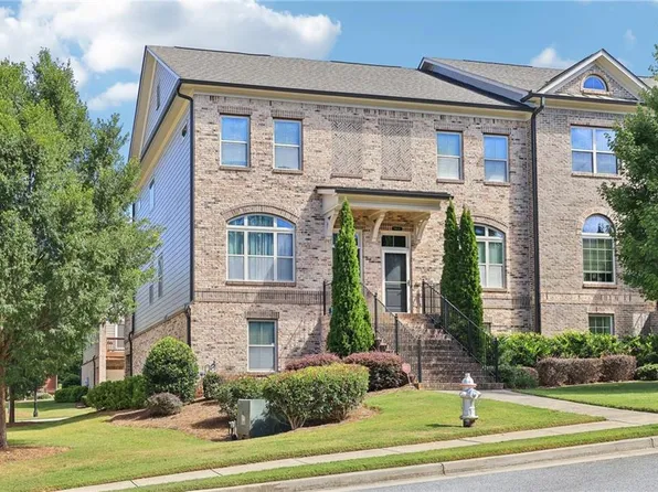 7460 Highland Blf, Sandy Springs, GA 30328