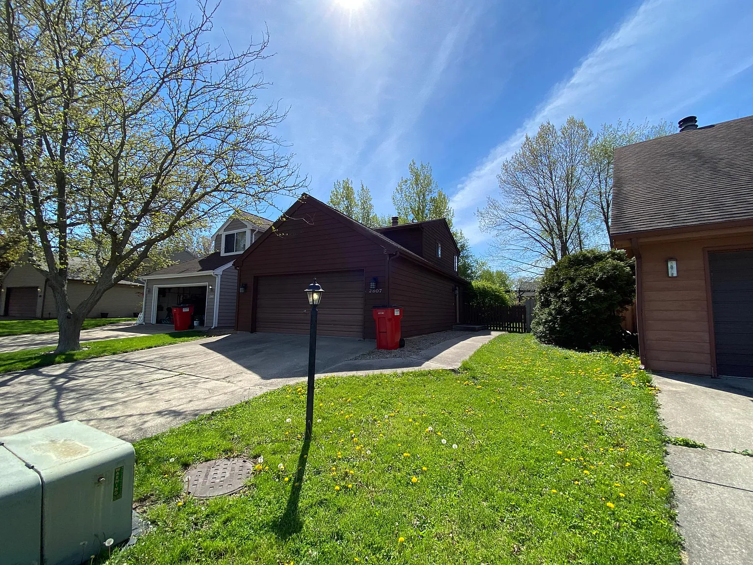 2807 Heritage Dr photo 1