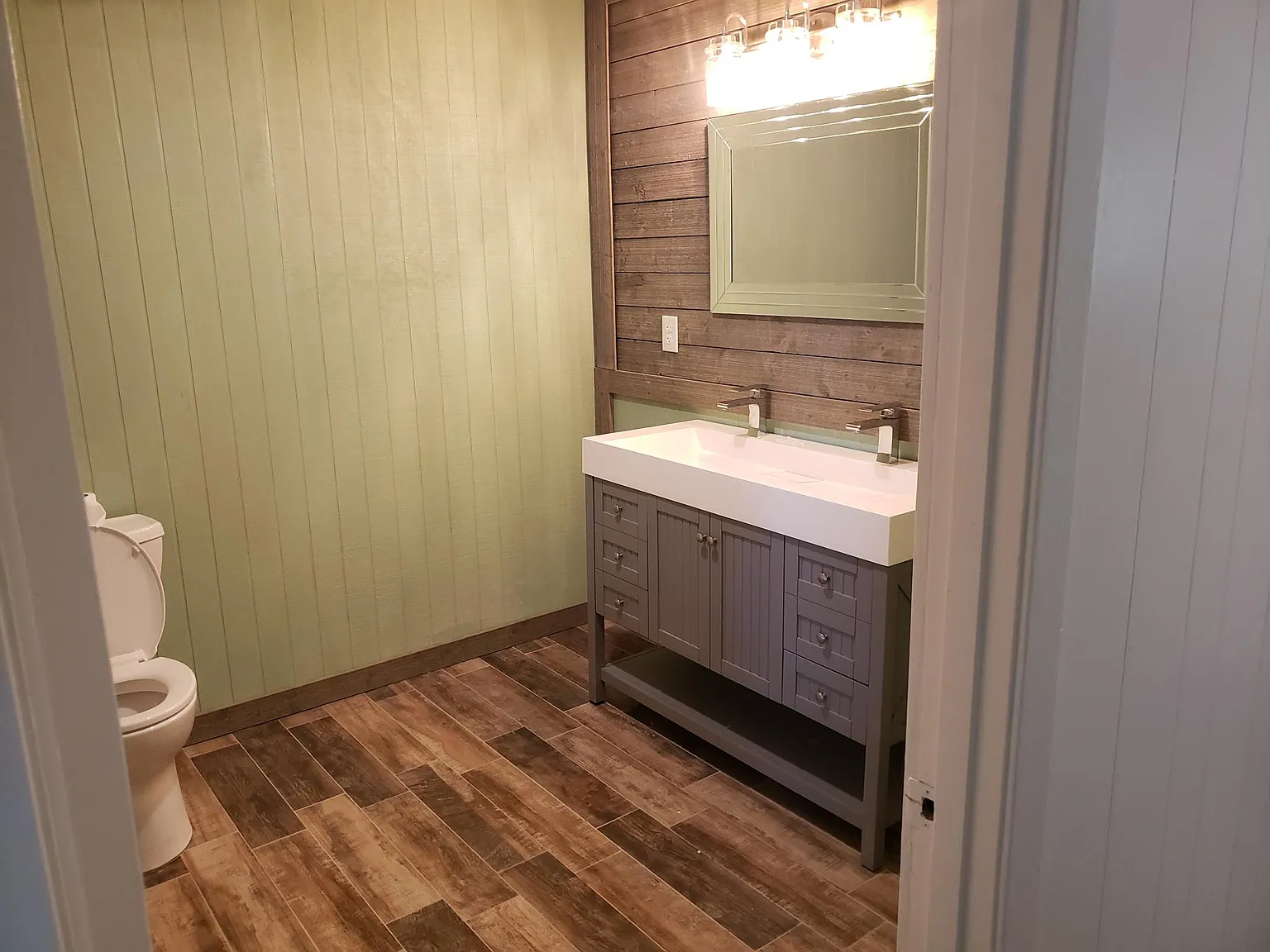 309 David St — Photo 3