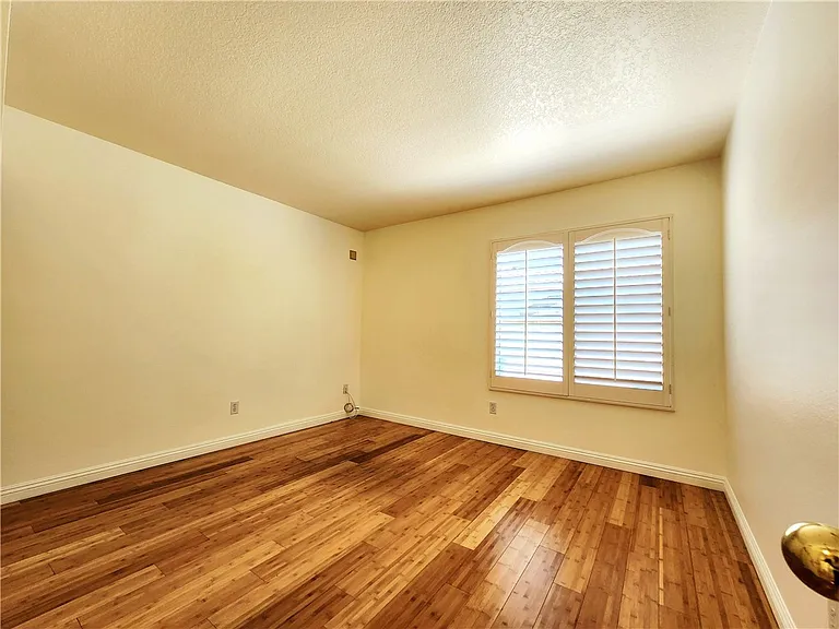 227 Calle Concordia — Photo 11