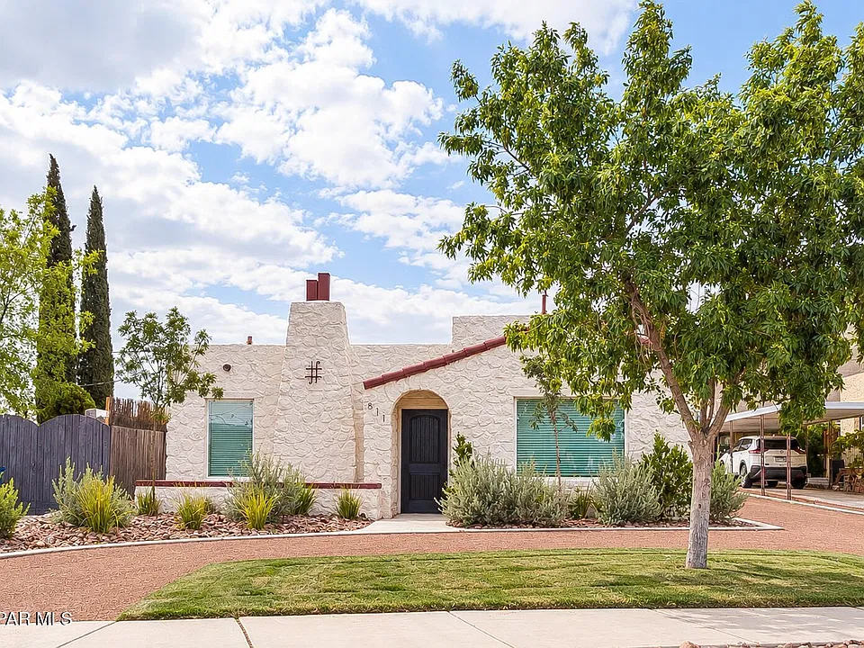 611 Mesita Dr