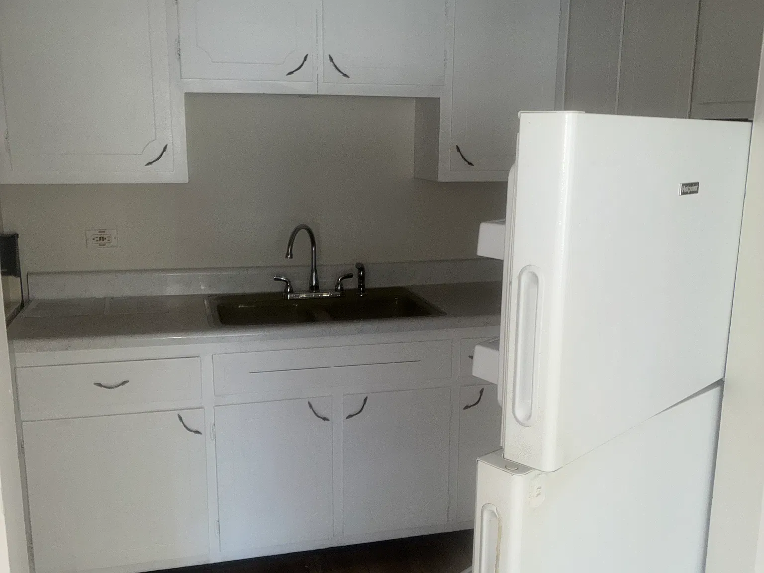 1 bed, 750 sqft, $1,450 — Photo 2
