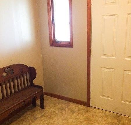 3rd image of 553 W County Road 200 S