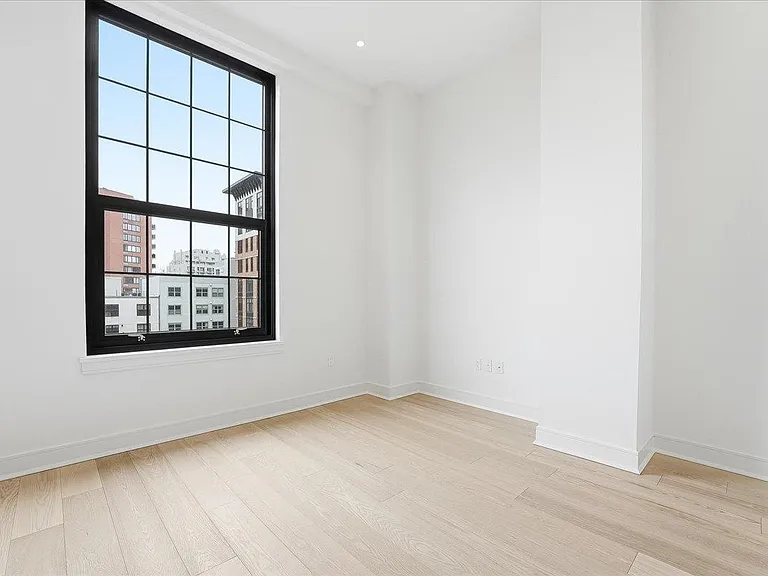 38 Jackson St #515 — Photo 12