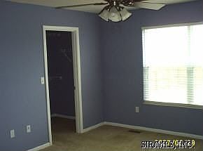 4th image of 405 Carroll Dr