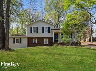 5721 Trotters Ridge Rd, Charlotte, NC 28227