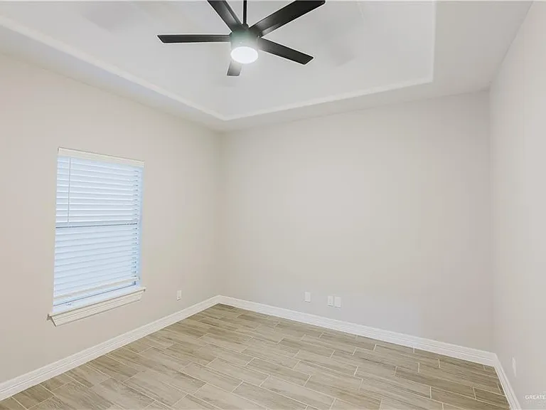 10311 N 23rd Ln — Photo 17