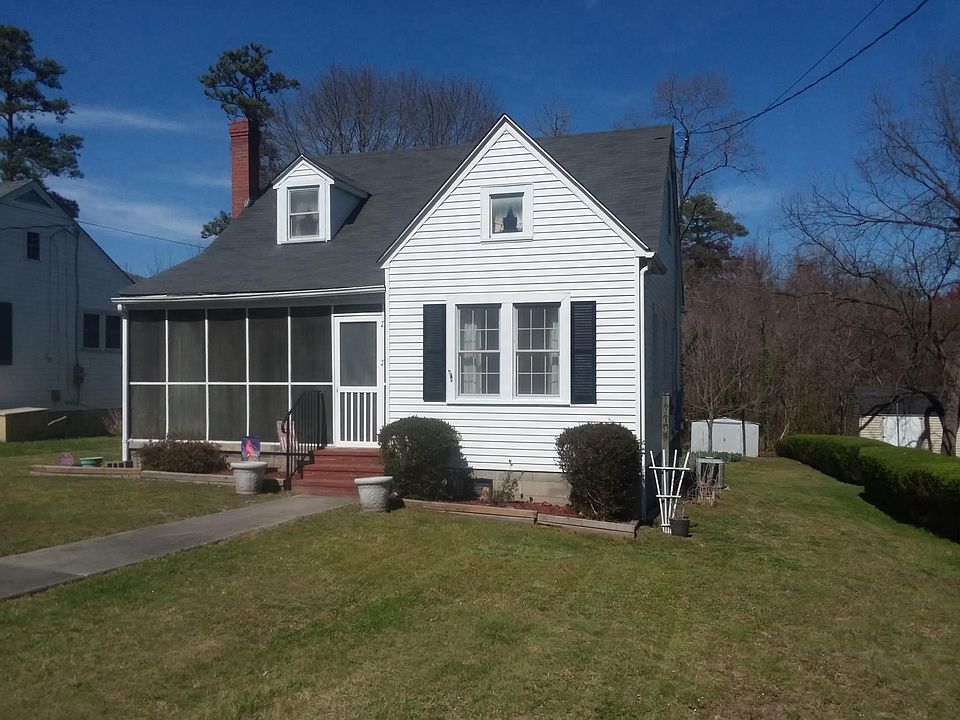 904 W. Carolina Ave, Crewe VA