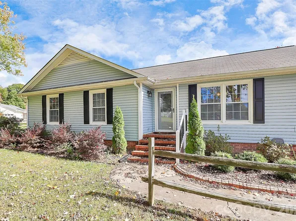 4227 Deerfield Dr, Monroe, NC 28112