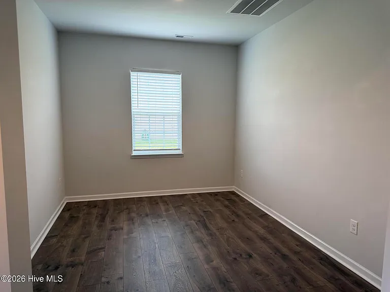 3620 Corinth Dr — Photo 7