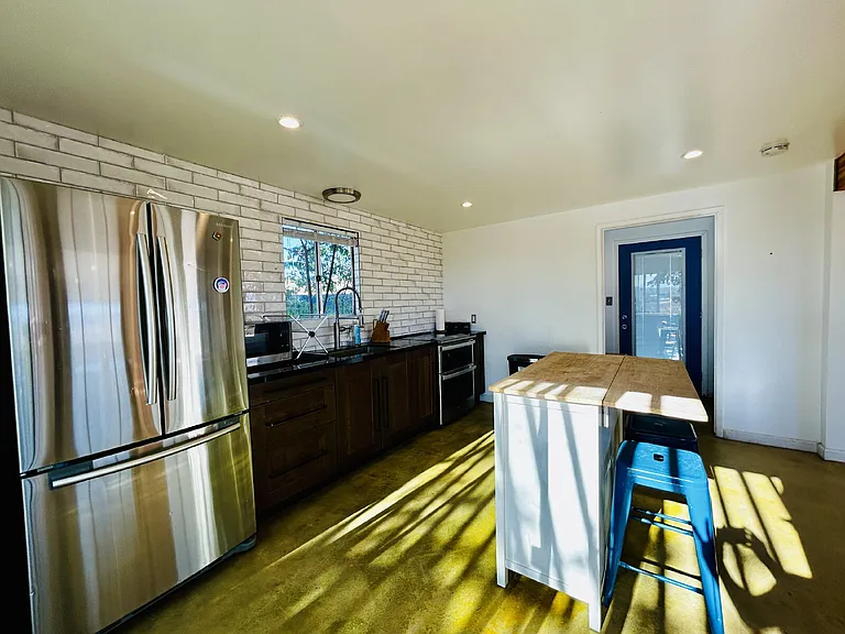 63208 Sandola Ln — Photo 9