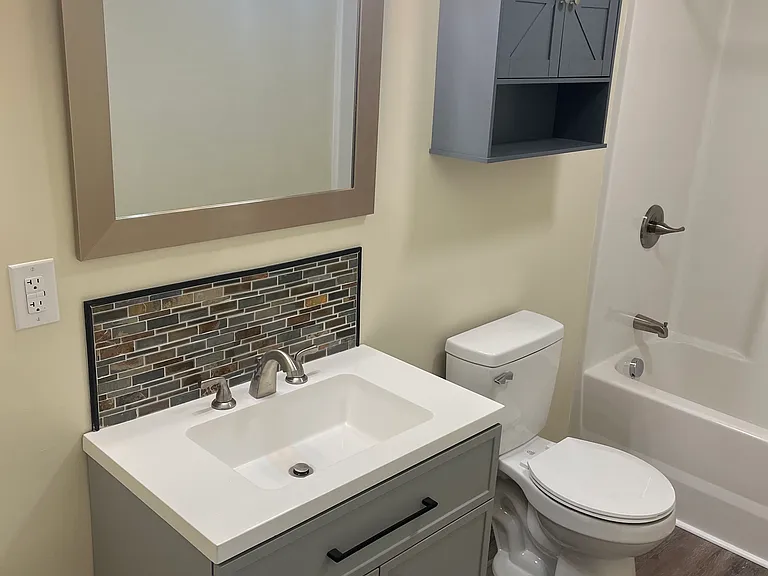 4947 Trinity Blvd — Photo 8