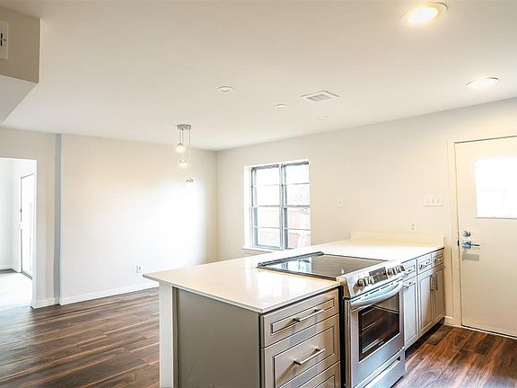 3rd image of 13887 Brookgreen Dr