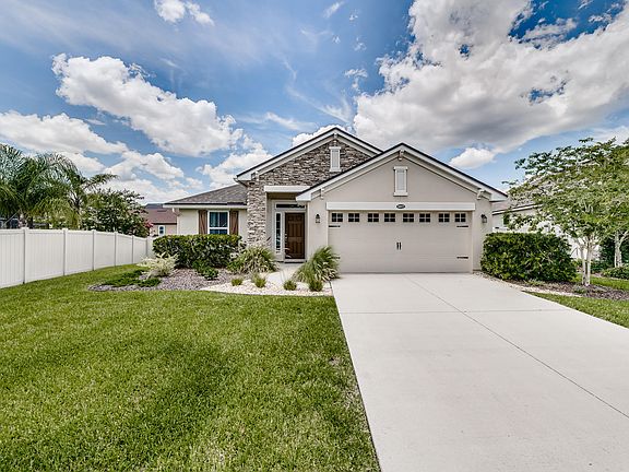 3rd image of 14027 Hazelwood Ct