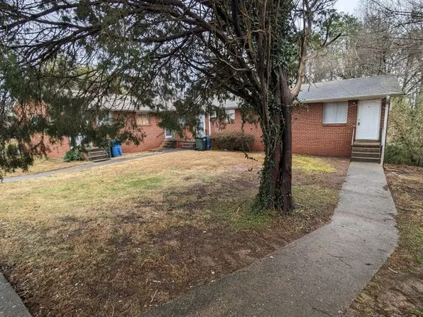 1003 12th Street Dr SW APT 4, Hickory, NC 28602