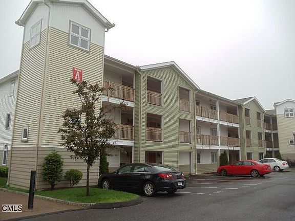 2nd image of 3250 Fairfield Ave APT 227