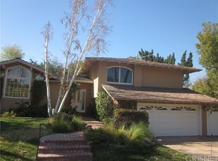 22508 Peale Dr, Calabasas, CA 91302