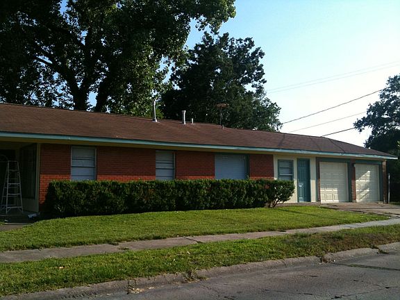 2002 Leroy Drive