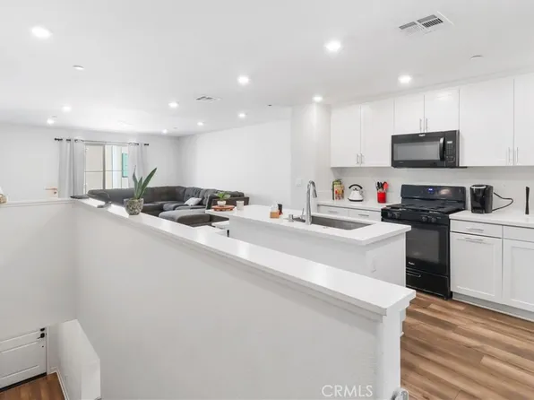 466 N Glenwood Ave #80, Rialto, CA 92376