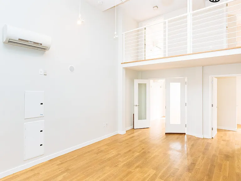 100 Dupont St #1G — Photo 7