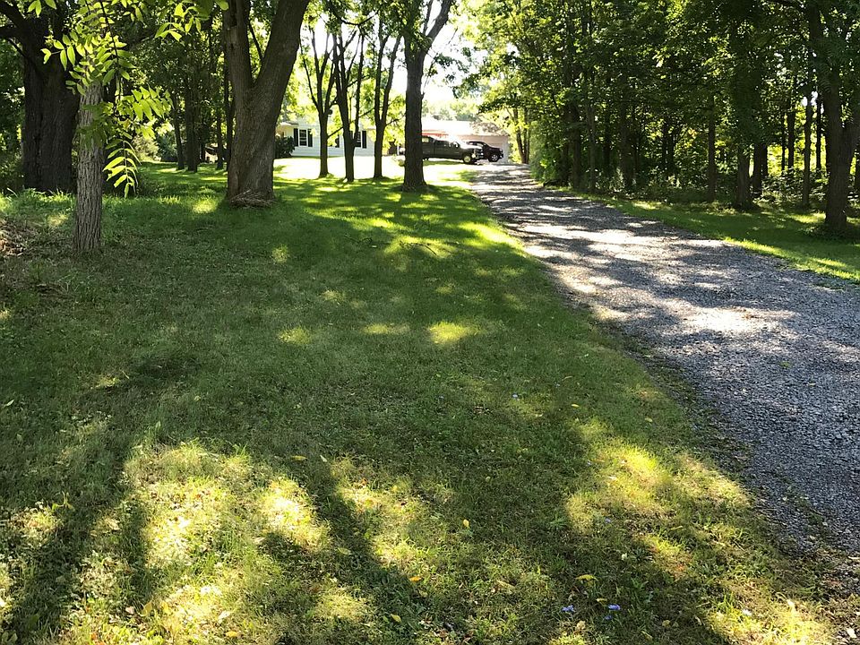 2nd image of 297 Route 54 E