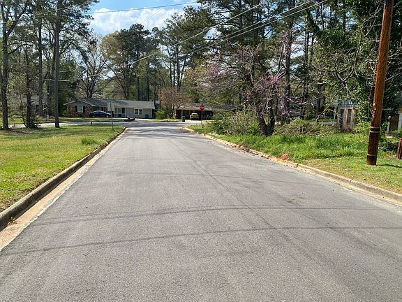5th image of 4175 Whittier Ct