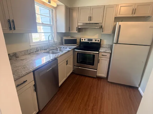 2696 Brigadoon Ln APT C, Fayetteville, NC 28305