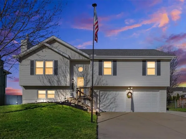 7006 T Gabbert Dr, Liberty, MO 64068