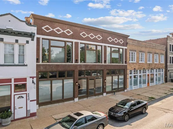 4432 Olive St, Saint Louis, MO 63108