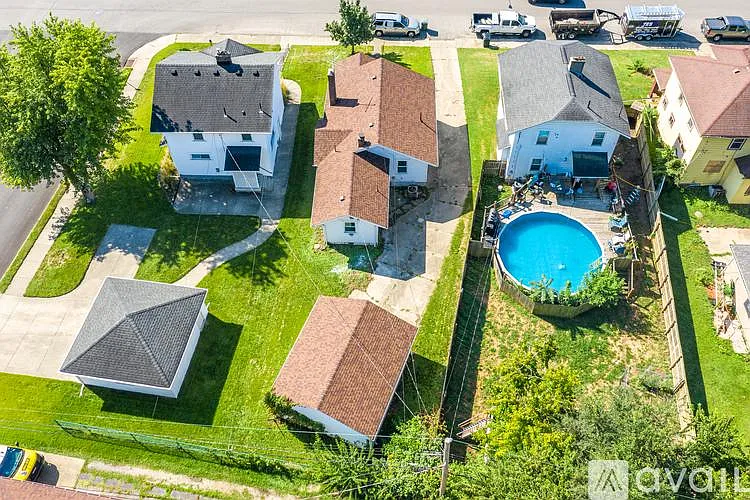 1015 Woodley Rd — Photo 54