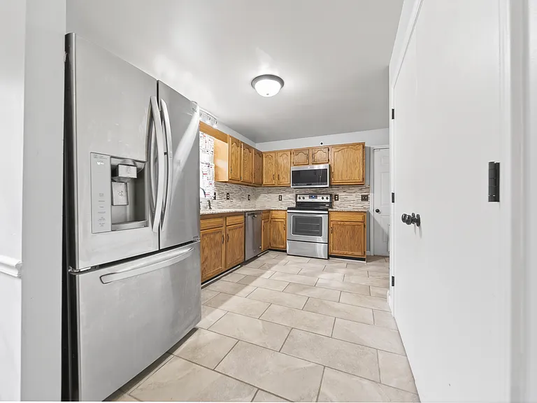3918 Ashley Dr — Photo 20