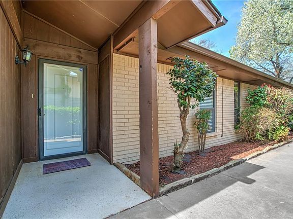 4th image of 5920 Vixen Way