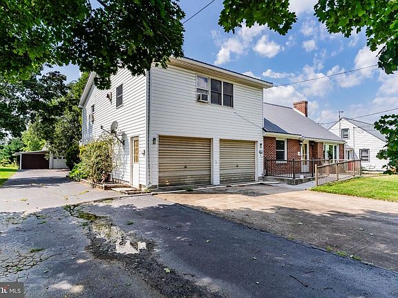 2nd image of 39 Coble Rd