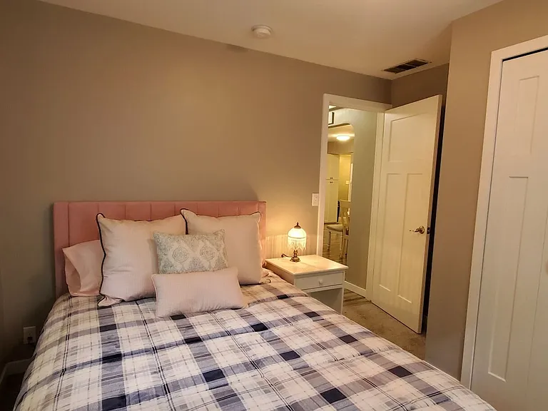 6260 Cedarmere — Photo 12