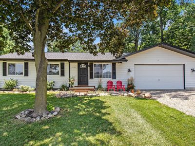 2226 Layton Rd, Fowlerville, MI, 48836