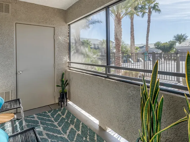 Millennium East Luxury Apartment Homes — Photo 59