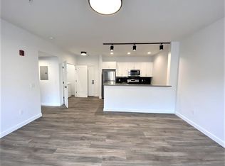 172 Woburn St #1003, Reading, MA 01867