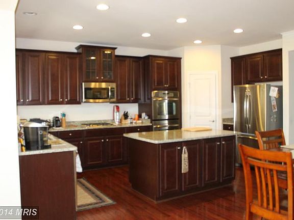 3rd image of 22910 Chestnut Oak Ter