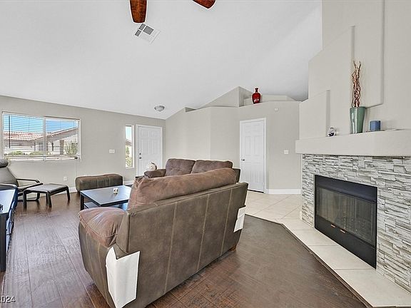 4th image of 7913 Lark Meadow Ave