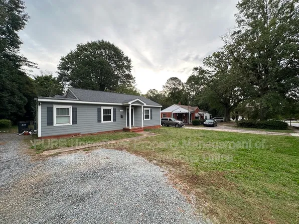 2615 Ashley Rd, Charlotte, NC 28208