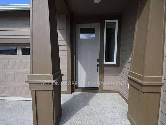 2nd image of 624 Sunbeam Pl