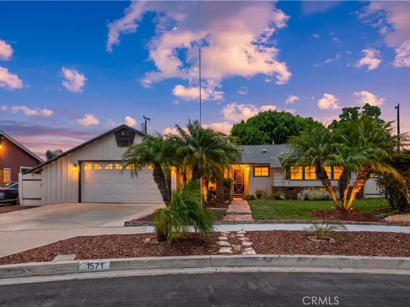 1571 W Pacific Pl, Anaheim, CA 92802